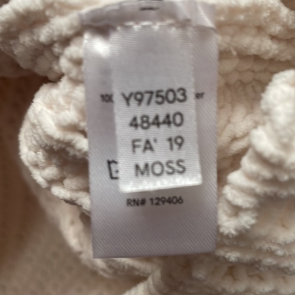 NWOT ⭐️TEDDY BEAR SOFT!!⭐️ VENUS THICK Beige Sweater with Lace-Ip Sleeves, 2x - Picture 7 of 9
